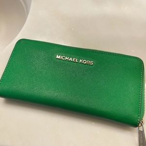 Michael Kors leather zippy wallet
